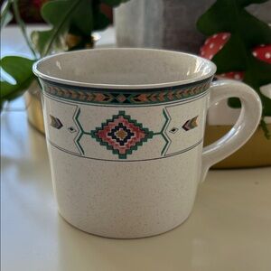 Set of 4 Vintage Studio Nova Adirondacks Mugs with Southwestern/Aztec design